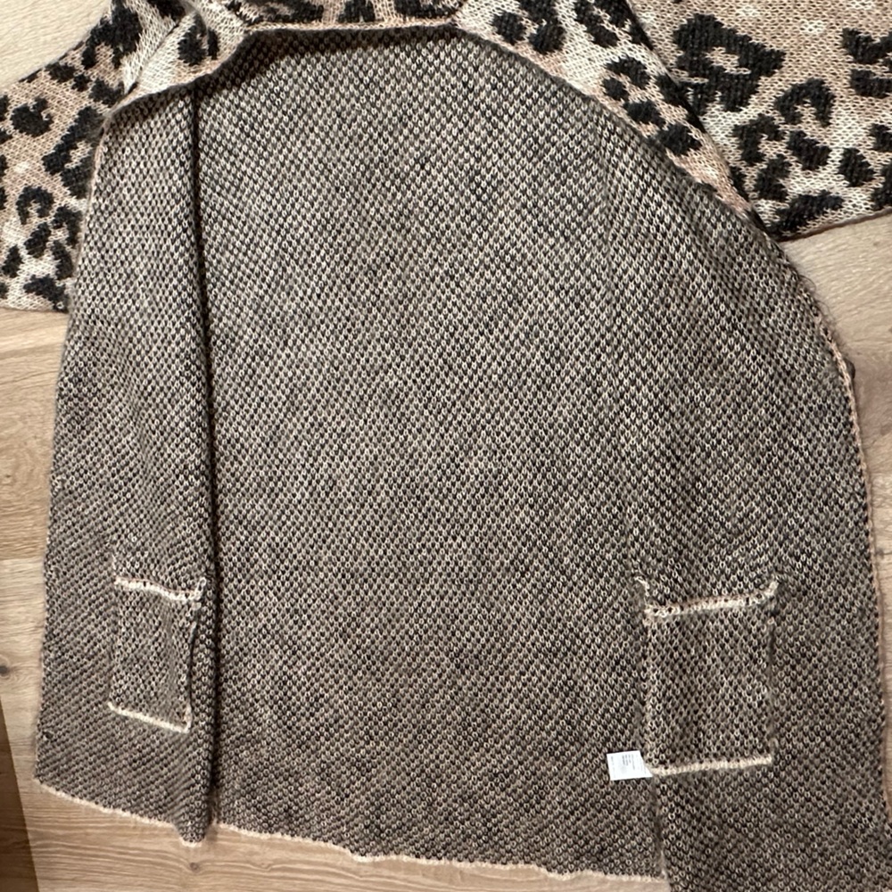 Brochu Walker Leo Leopard Print Sweater coat or Dress - Picture 15 of 15